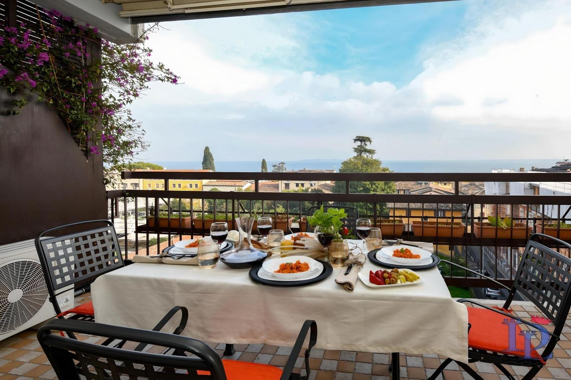 Desenzanoloft Official Partner Marriott Homes & Villas -Ciao Lago Family Apartment Desenzano del Garda Dış mekan fotoğraf